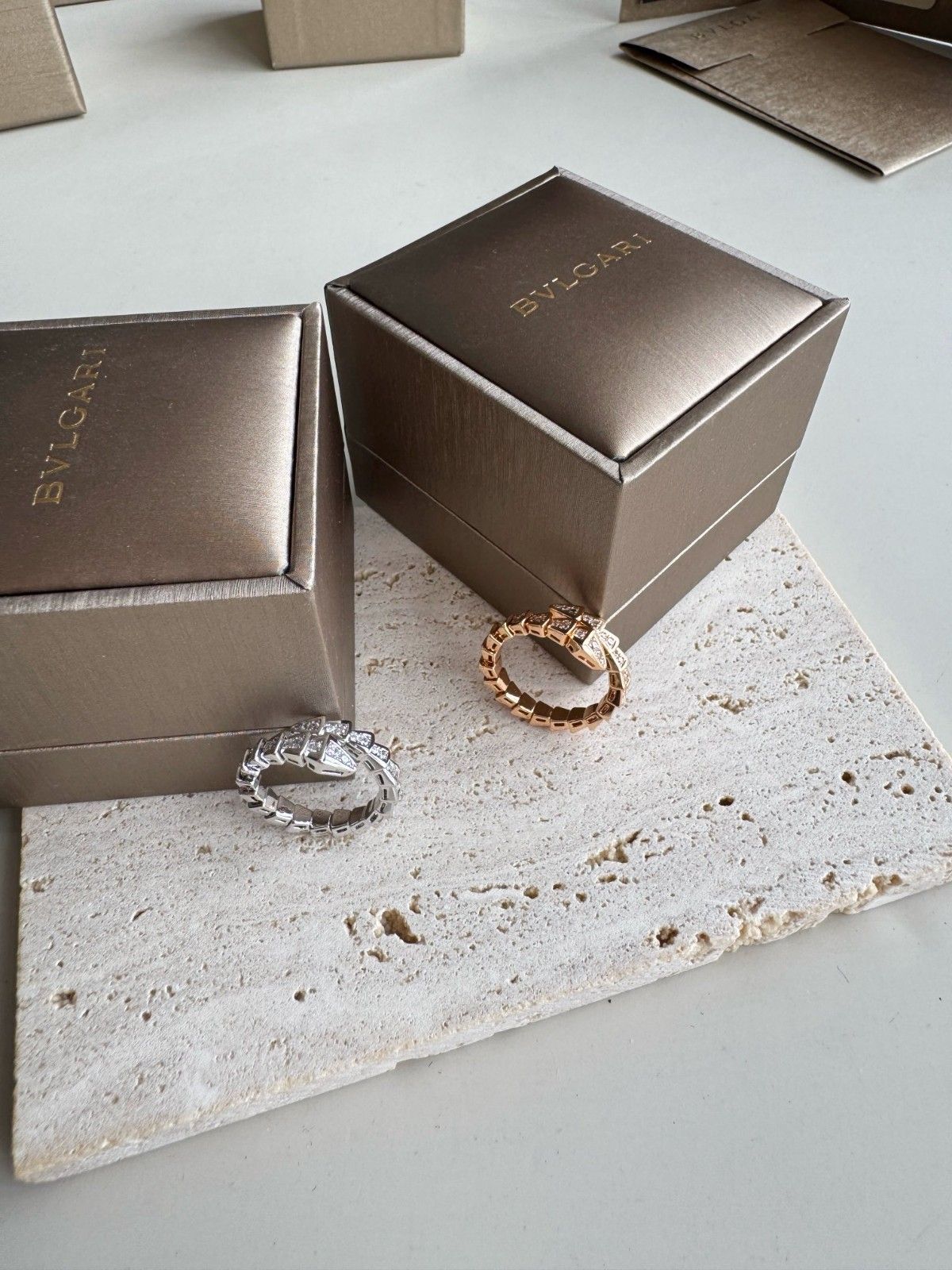 ブルガリ SERPENTI VIPER リング フルダイヤモンド スネーク A30689
