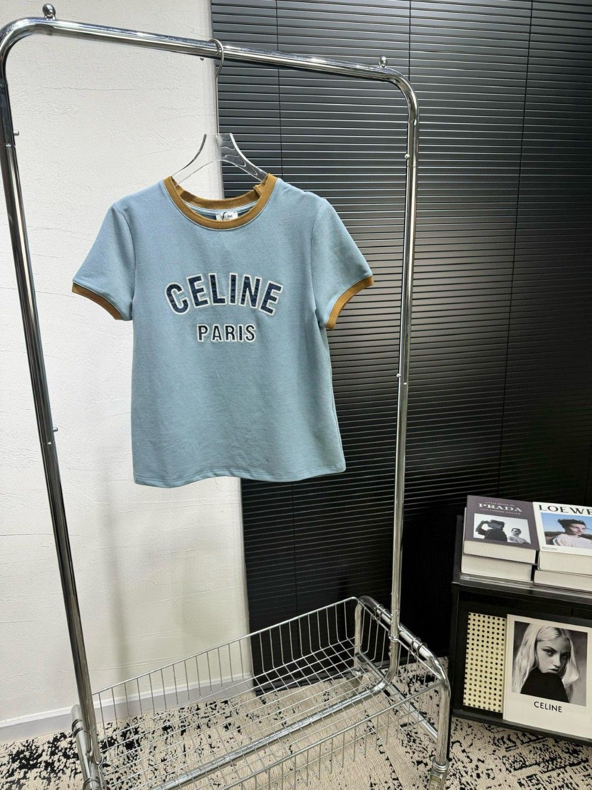 セリーヌ 半袖tシャツ レディース オシャレ A30707
