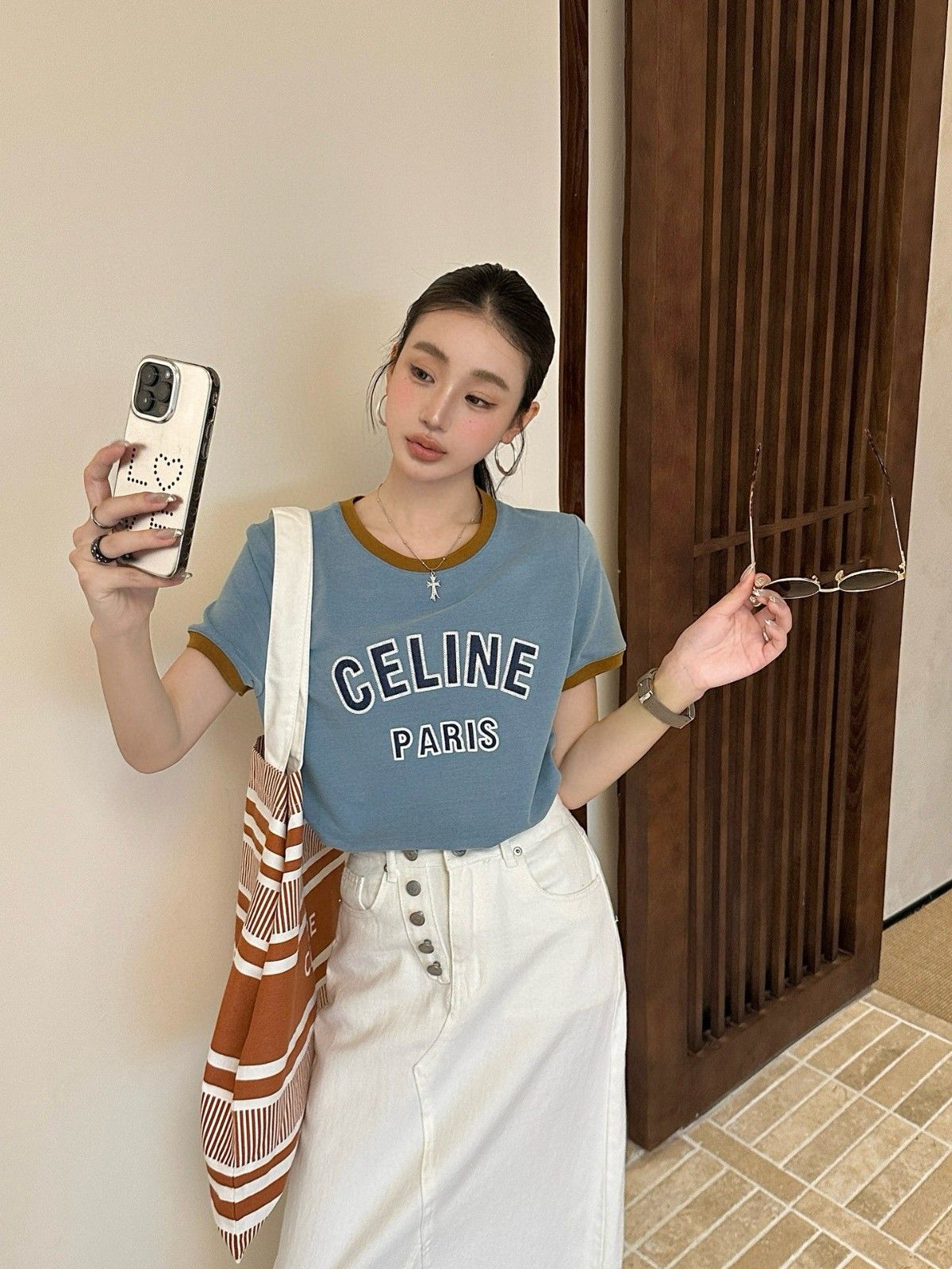 セリーヌ 半袖tシャツ レディース オシャレ A30707