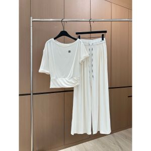 シャネル 上下セット 刺繍入り半袖トップスゴムウエストパンツ オシャレ A30712