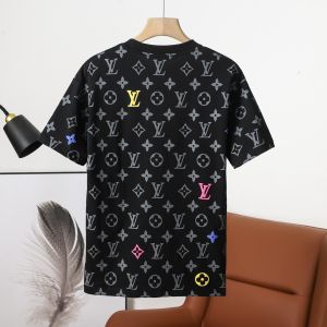 ルイヴィトン 半袖Tシャツ カラフルなグラデーションLV文字 A30711