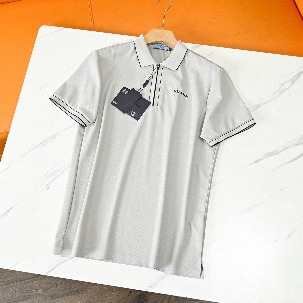 プラダ ポロシャツ 半袖Tシャツ ハーフジップ メンズ A30734