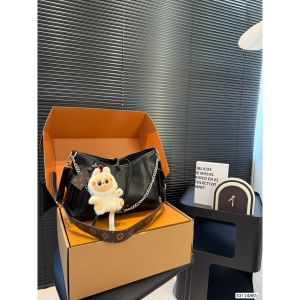 ルイヴィトン Carryall ショルダーバッグ レザー A30743