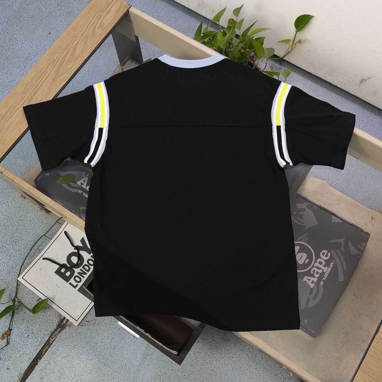 Supreme Weeki8 Split S/S Football Top 半袖Tシャツ 高品質 A30740