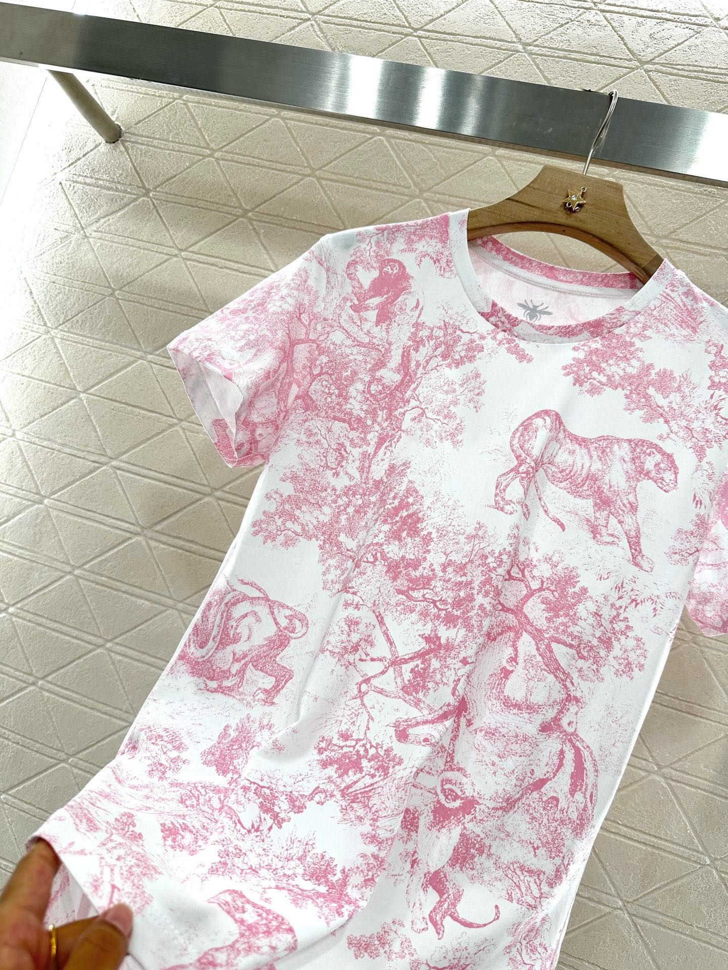 ディオール 半袖Tシャツ プリント コットン レディース向け A30745