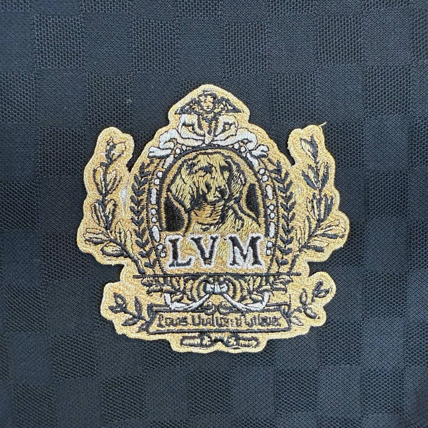 ルイヴィトン 半袖Tシャツ バッジジャカード 高品質 A30756
