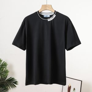 プラダ 半袖tシャツ シンプル 刺繍ロゴ 高級感 A30760