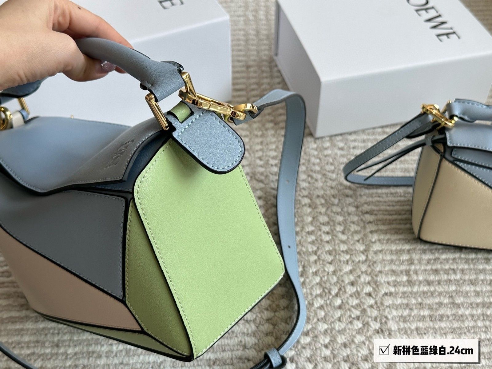 ロエベ Puzzle Edge ショルダーバッグ レザー 高級感 A30787