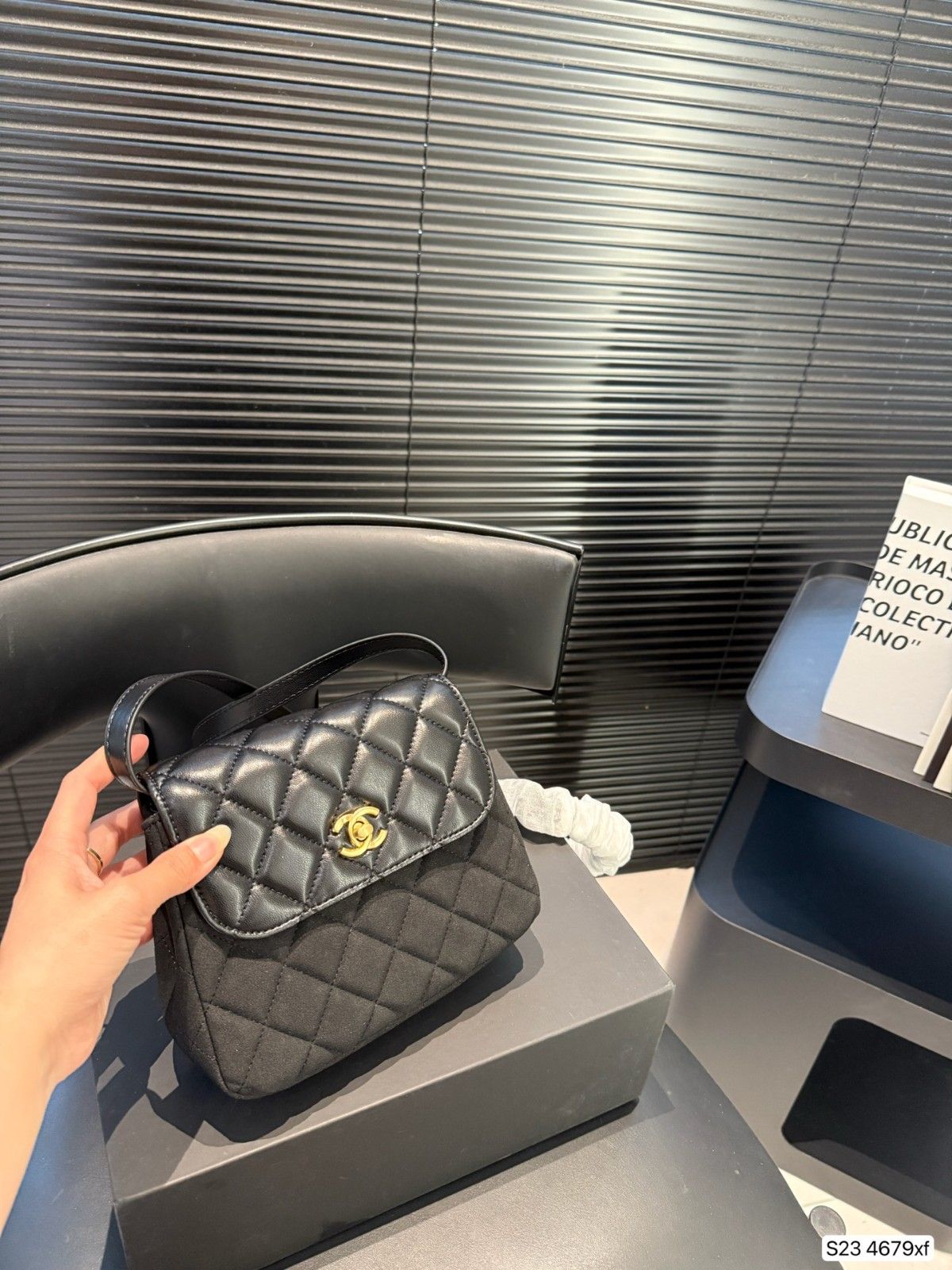 シャネル ショルダーバッグ ハンドバッグ オシャレ A30793