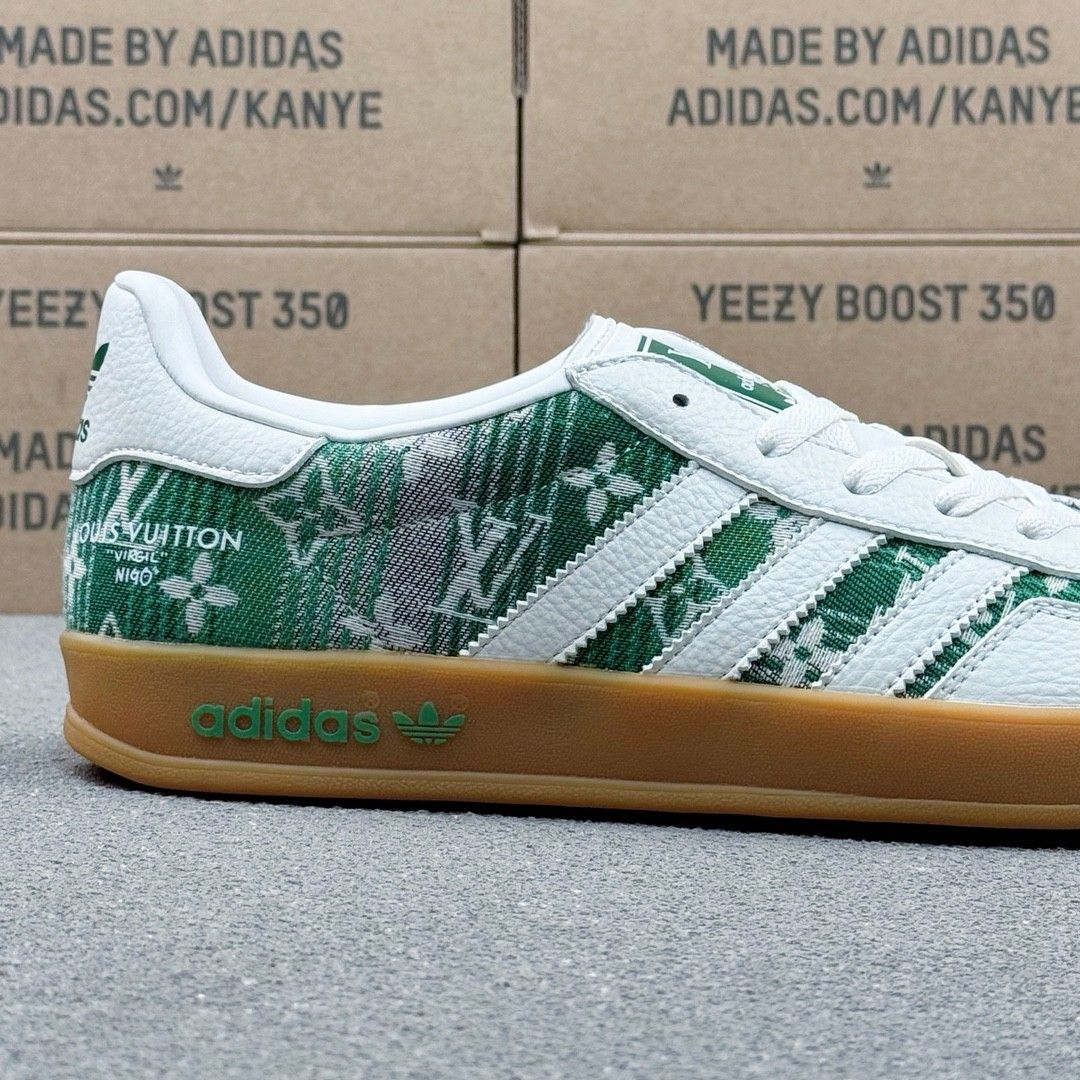 ルイヴィトン AD SAMBA OG x Louis Vuitton スニーカー A30790