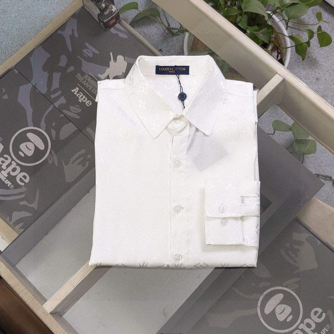 ルイヴィトン 長袖シャツ 総柄 プリント ファション A30839