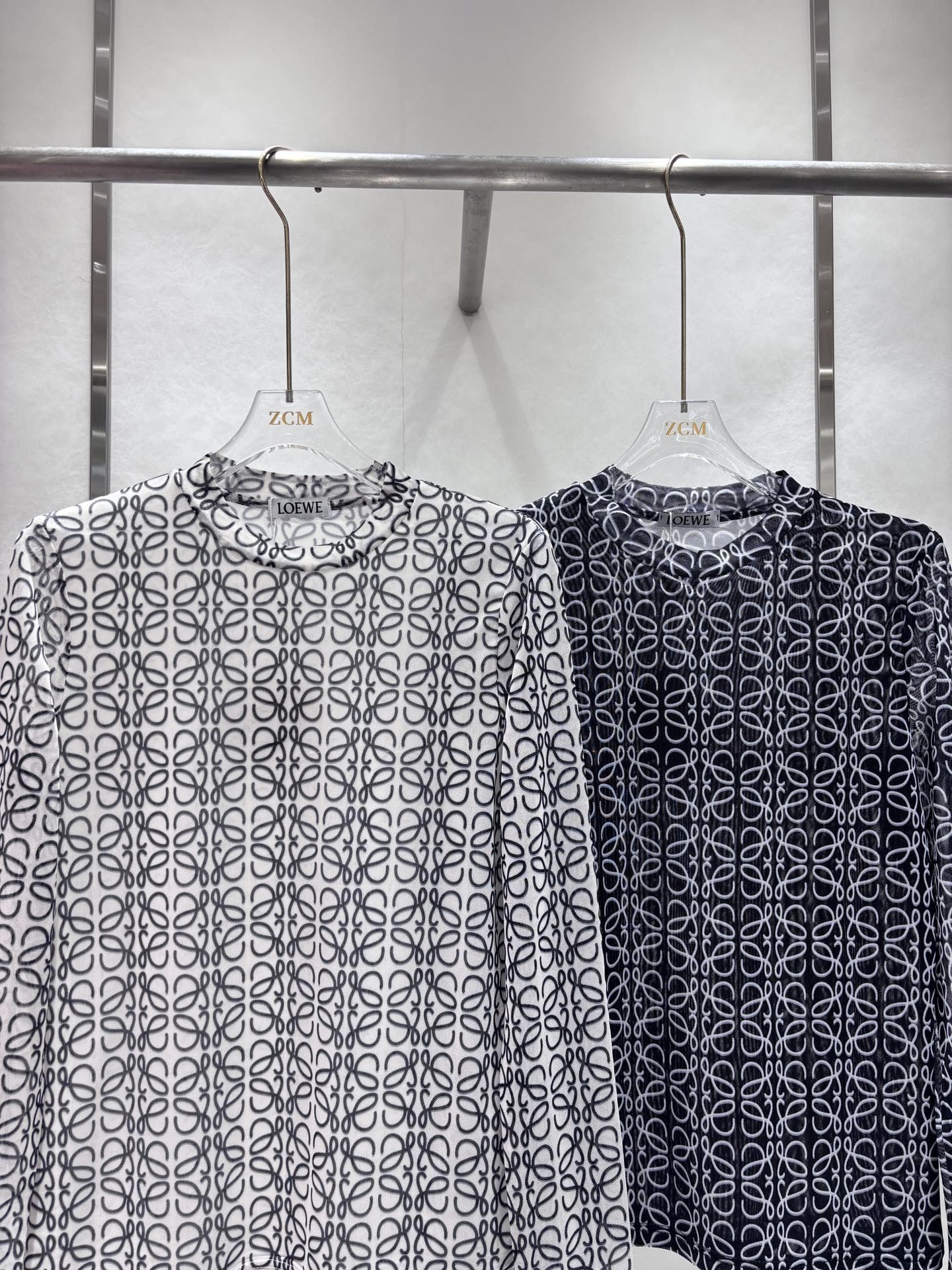 ロエベ メッシュTシャツ 長袖 レディース A30843