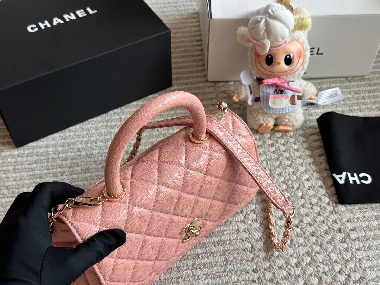 シャネル Chanel coco handle ハンドバッグ ココハンドルS ピンク A30859