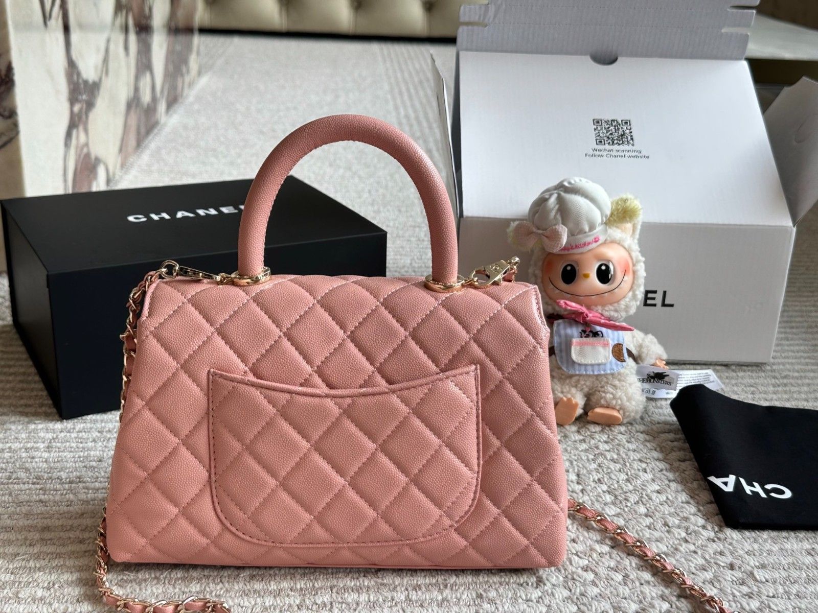 シャネル Chanel coco handle ハンドバッグ ココハンドルS ピンク A30859