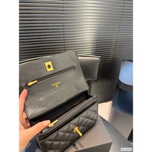 シャネル ハンドバッグ チェーンバッグ ショルダー 可愛い A30870