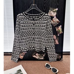 ルイヴィトン ニットカーディガン スリムフィットクロップド A30861