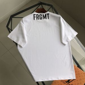 ルイヴィトン 半袖Tシャツ プリント シンプル ファション A30874
