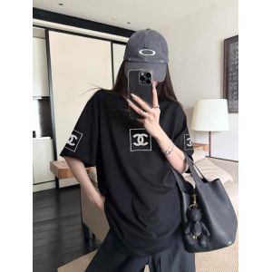 シャネル 半袖tシャツ 刺繍ロゴ 高級感 ブラック A30872