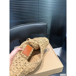 セリーヌ 編み込みハンドバッグ レディース向け 可愛い A30883