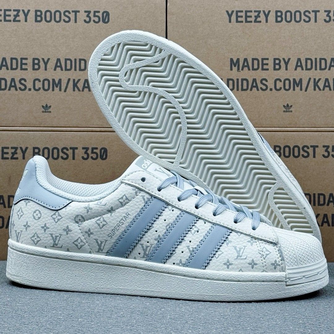 ルイヴィトン Adidasコラボ スニーカー カジュアル A30894