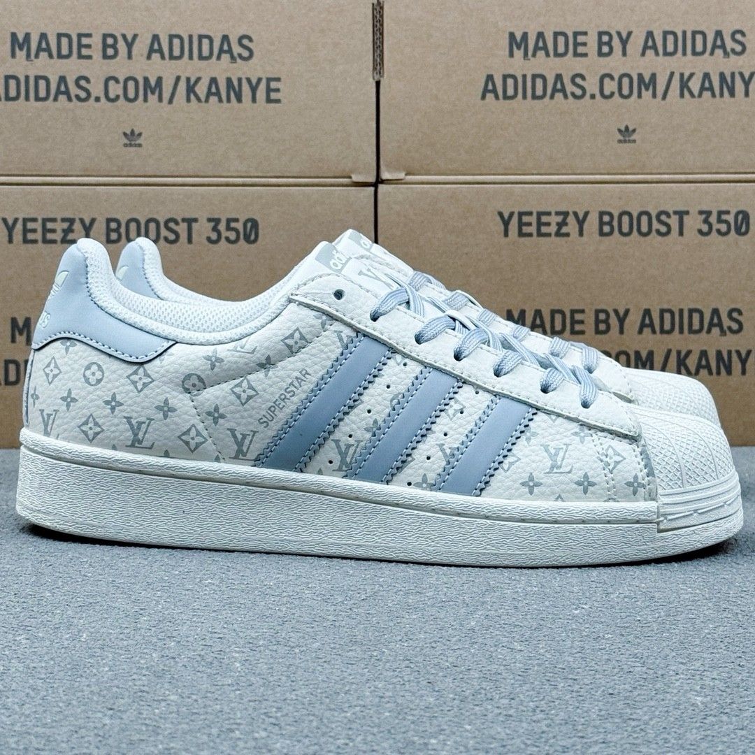 ルイヴィトン Adidasコラボ スニーカー カジュアル A30894