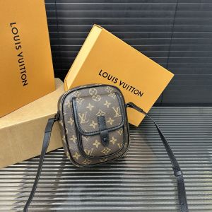ルイヴィトン ショルダーバッグ CHRISTOPHER ミニバッグ A30890