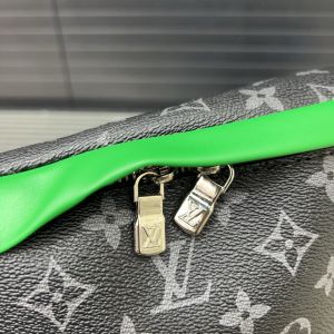 ルイヴィトン LV DISCOVERY ウエストバッグ ボディバッグ レザー A30886