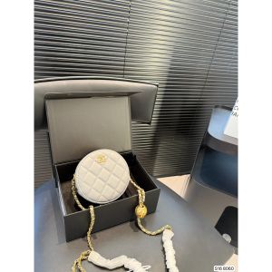 シャネル ミニバッグ 丸い ゴールデンボール ショルダー 可愛い A30913