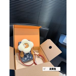 ルイヴィトン ミニバッグ スマホポーチ 携帯バッグ 可愛い A30911