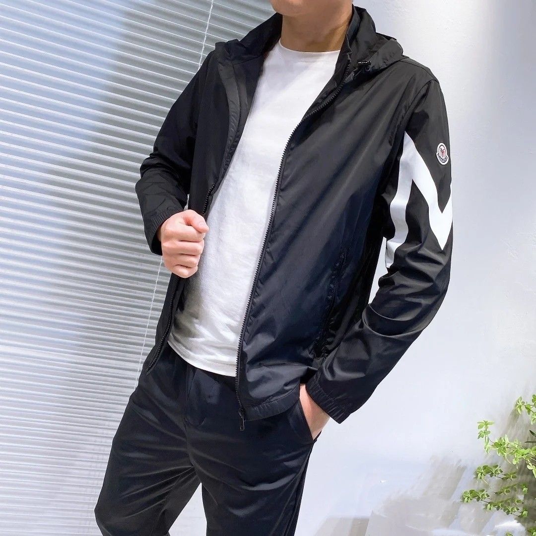 モンクレール ジャケット フード付き かっこいい A30932