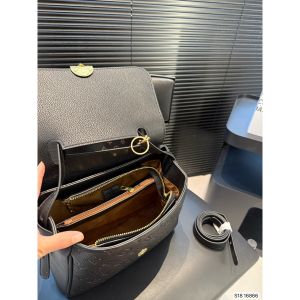 ルイヴィトン ハンドバッグ ショルダー付き 可愛い A30947