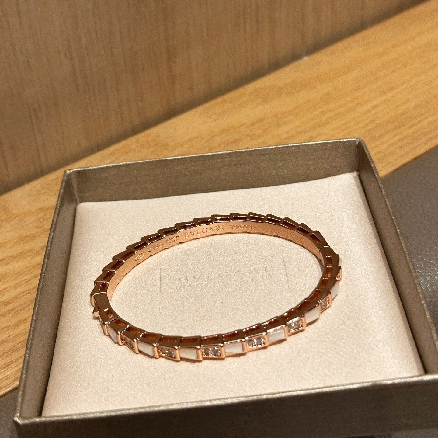 ブルガリ Serpenti ブレスレット レディース オシャレ A30941