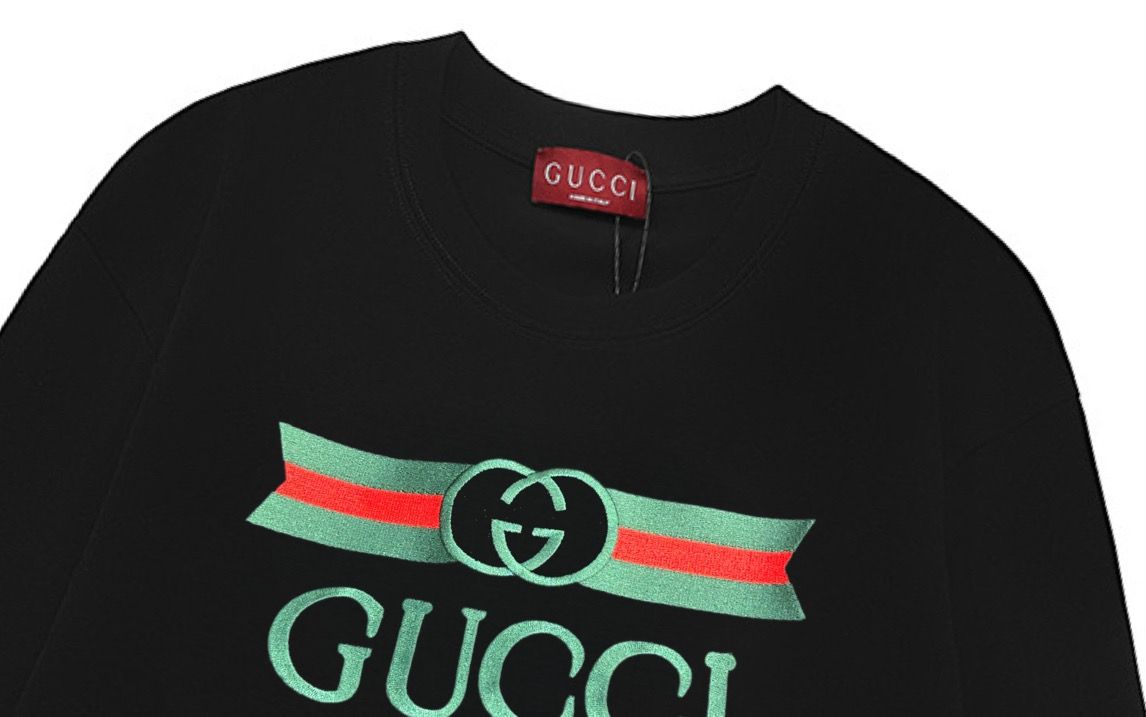 グッチ 長袖Tシャツ ラウンドネック カジュアル 男女向け A30939