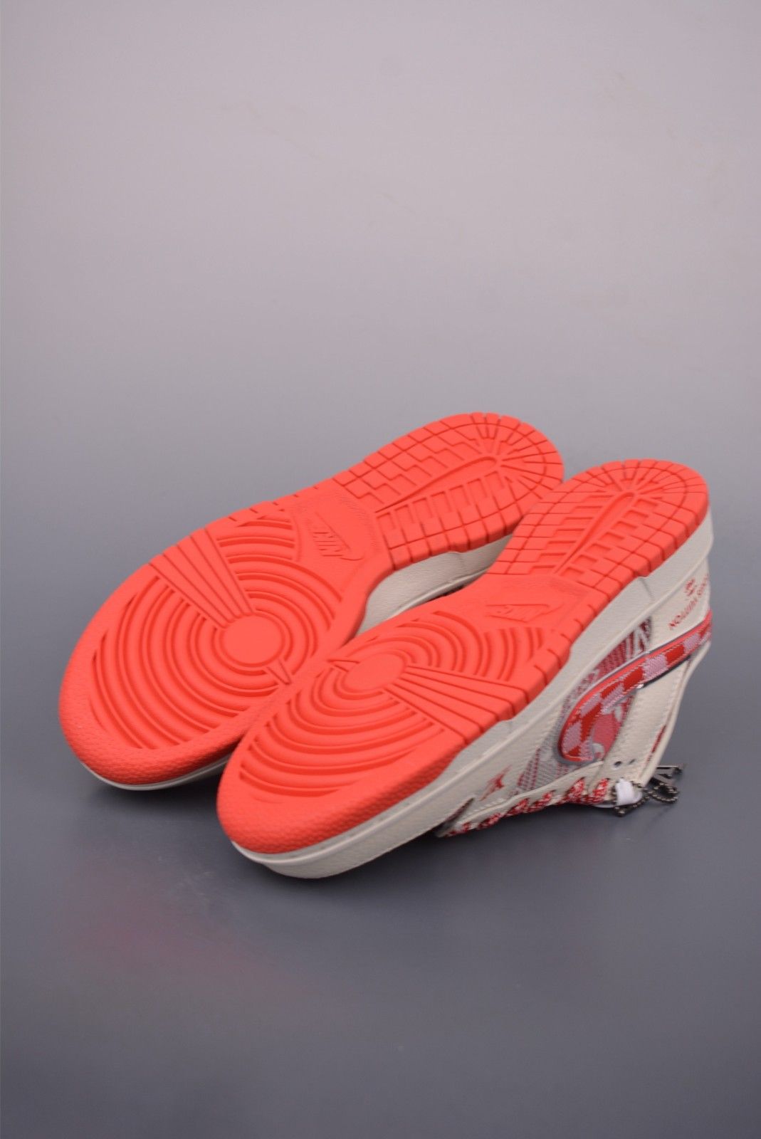 ルイヴィトン Nike SB Dunk Low スニーカー メンズ レディース 高品質 A30955