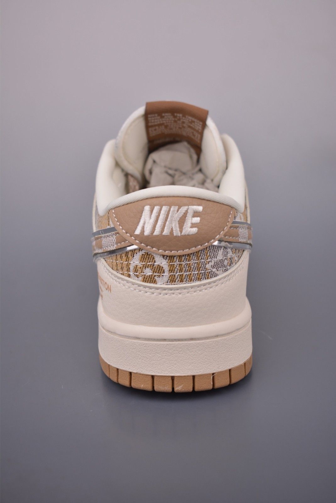 ルイヴィトン Nike SB Dunk Low スニーカー メンズ レディース 高品質 A30955