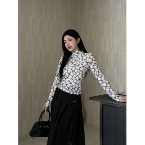 シャネル 長袖tシャツ スリムフィット レディース オシャレ A30968