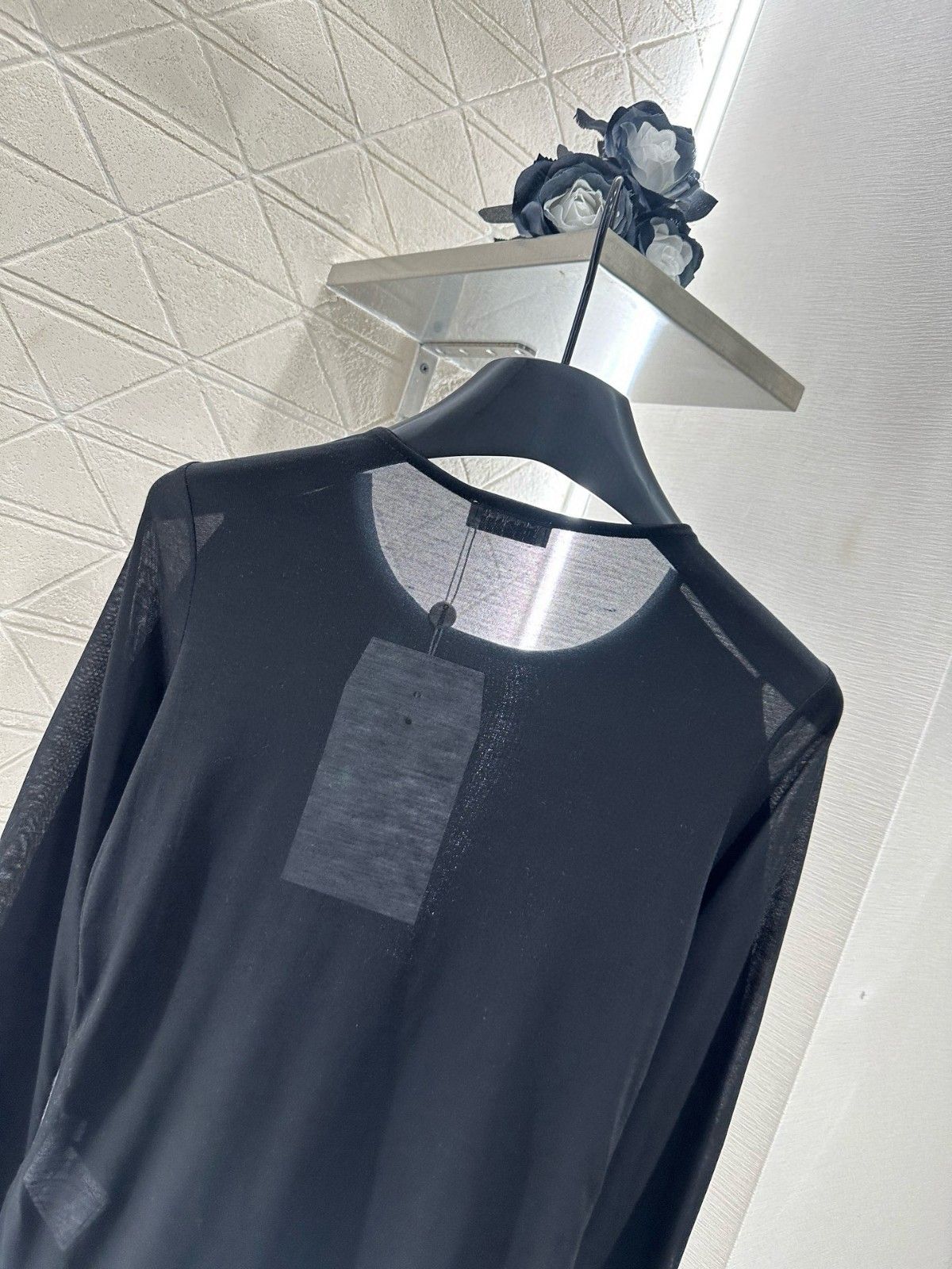 シャネル 長袖tシャツ スリムフィットのクルーネック A30805_1