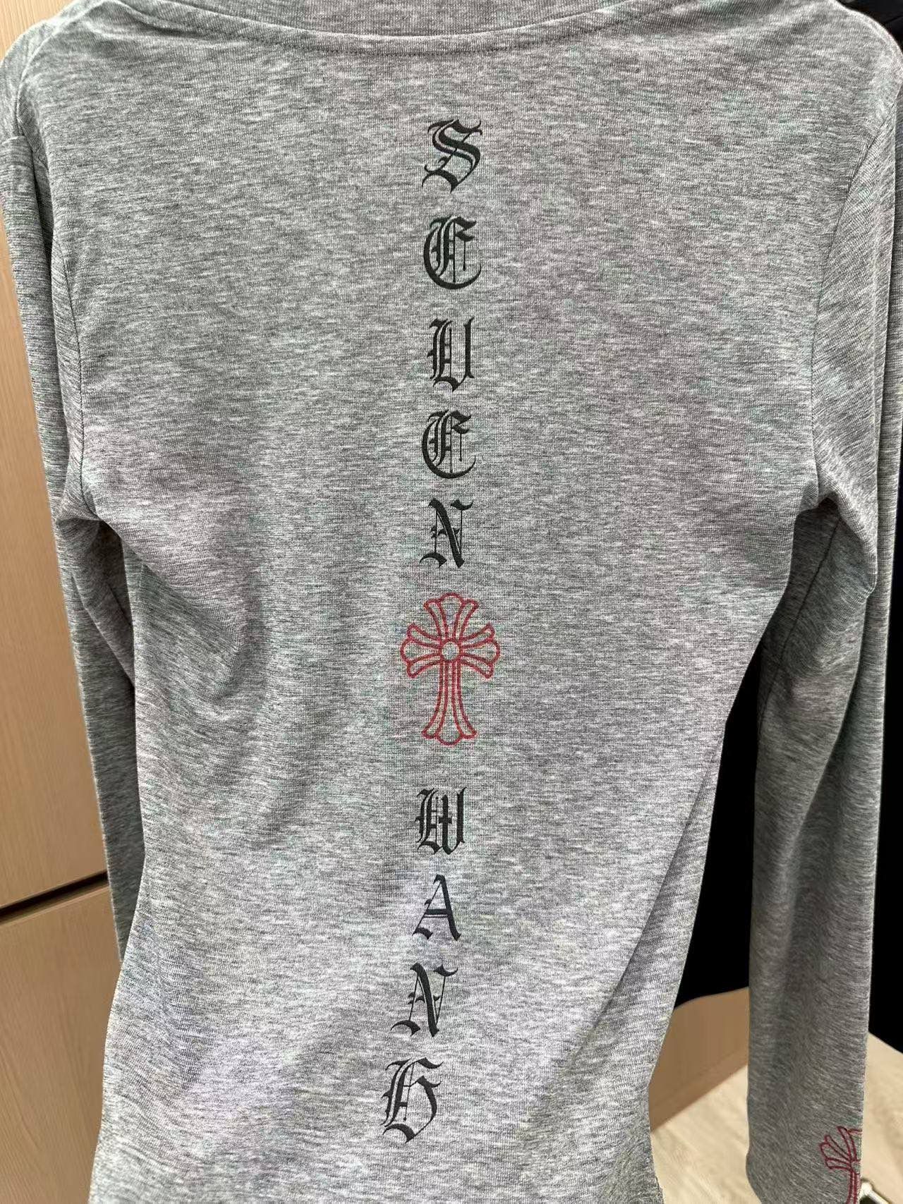 クロムハーツ 長袖tシャツ レディース向け オシャレ A30979