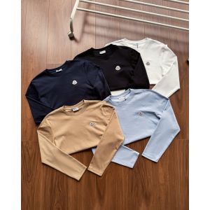 モンクレール 長袖Tシャツ クラシック シンプル A30975