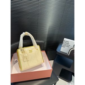 ミュウミュウ ハンドバッグ ショルダーバッグ オシャレ A31016
