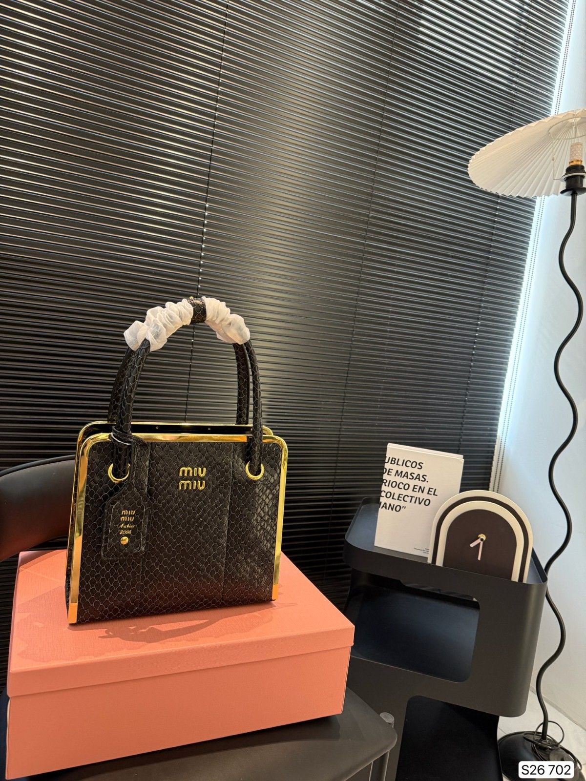 ミュウミュウ ハンドバッグ ショルダーバッグ オシャレ A31016