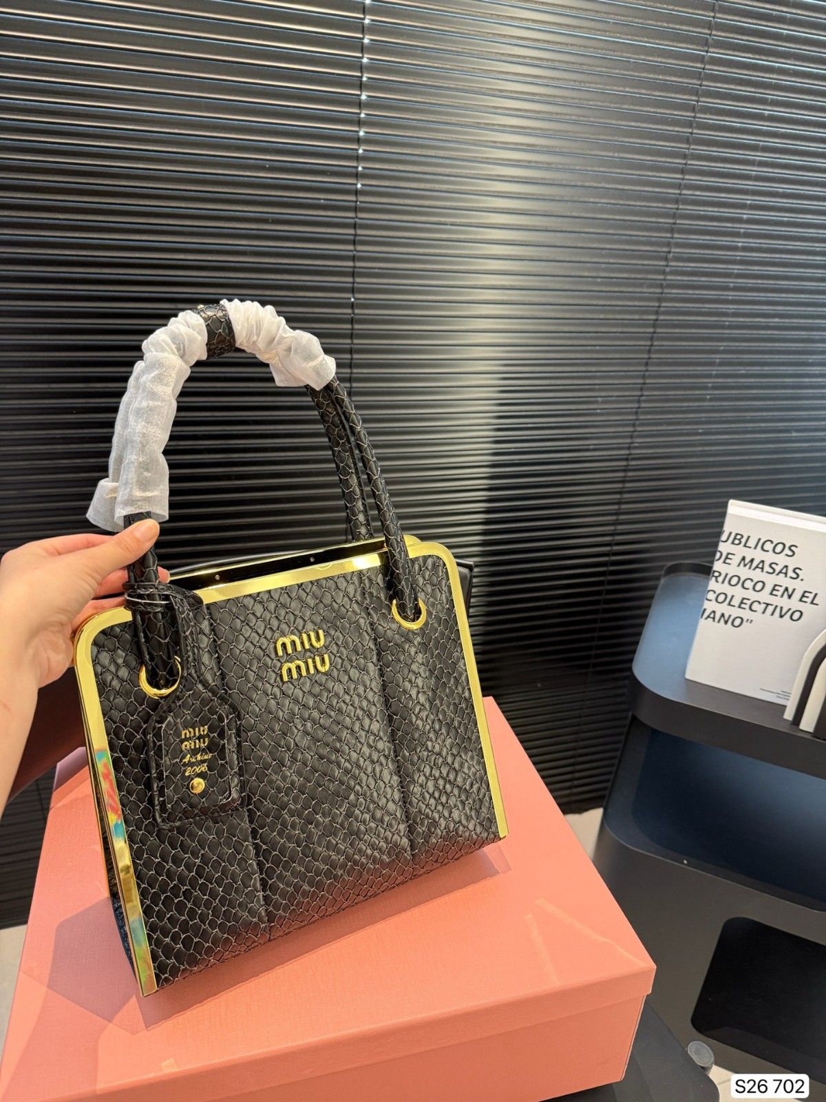 ミュウミュウ ハンドバッグ ショルダーバッグ オシャレ A31016