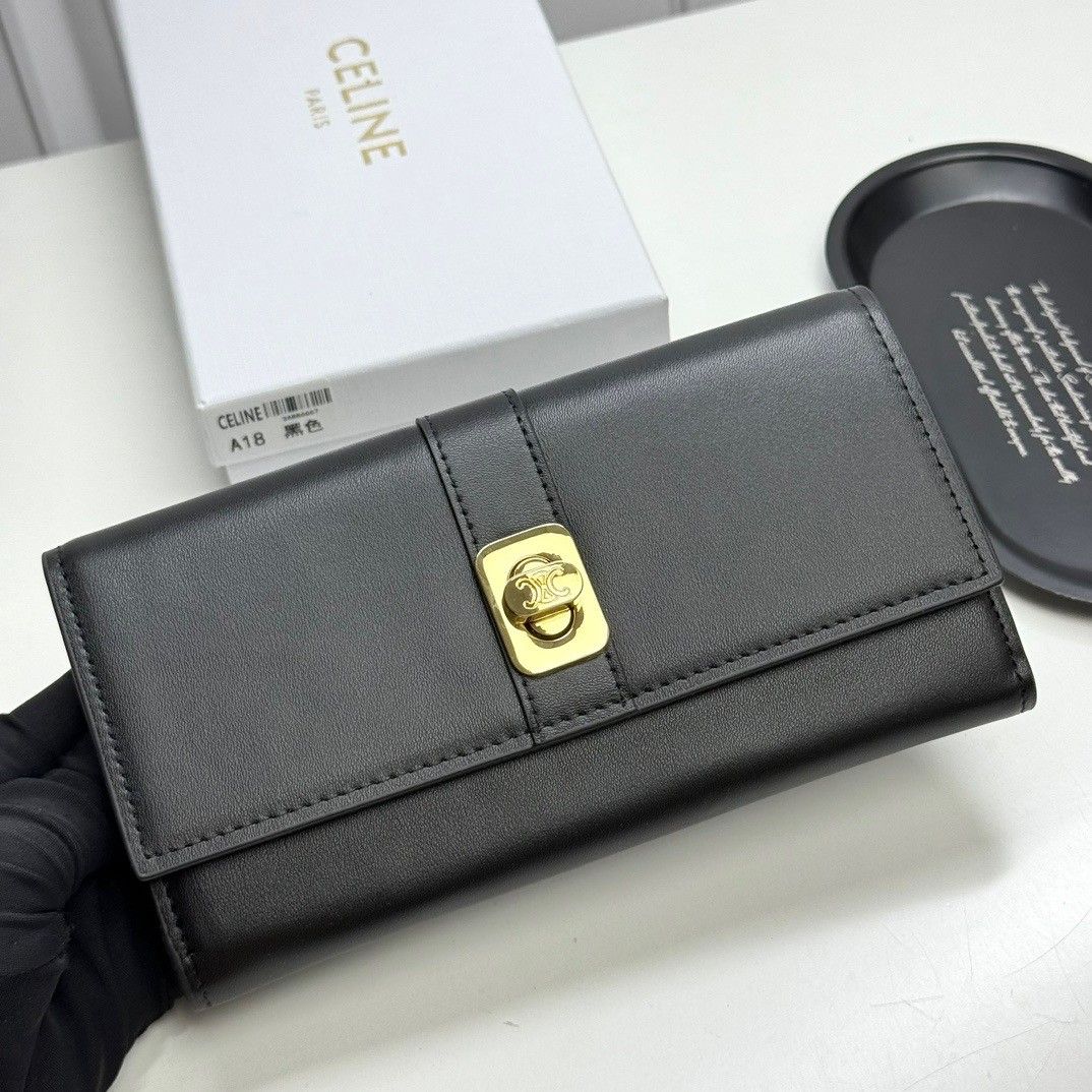 セリーヌ 長財布 折りたたみ レザー オシャレ A31034