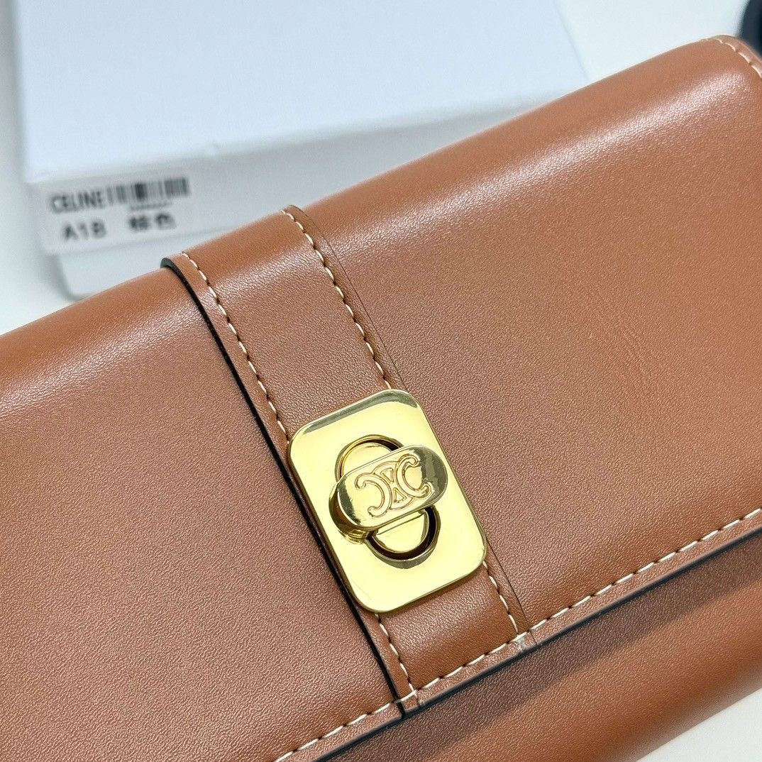 セリーヌ 長財布 折りたたみ レザー オシャレ A31034