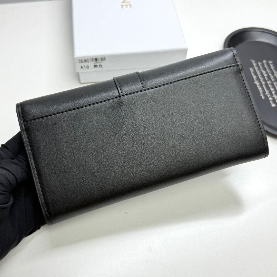 セリーヌ 長財布 折りたたみ レザー オシャレ A31034