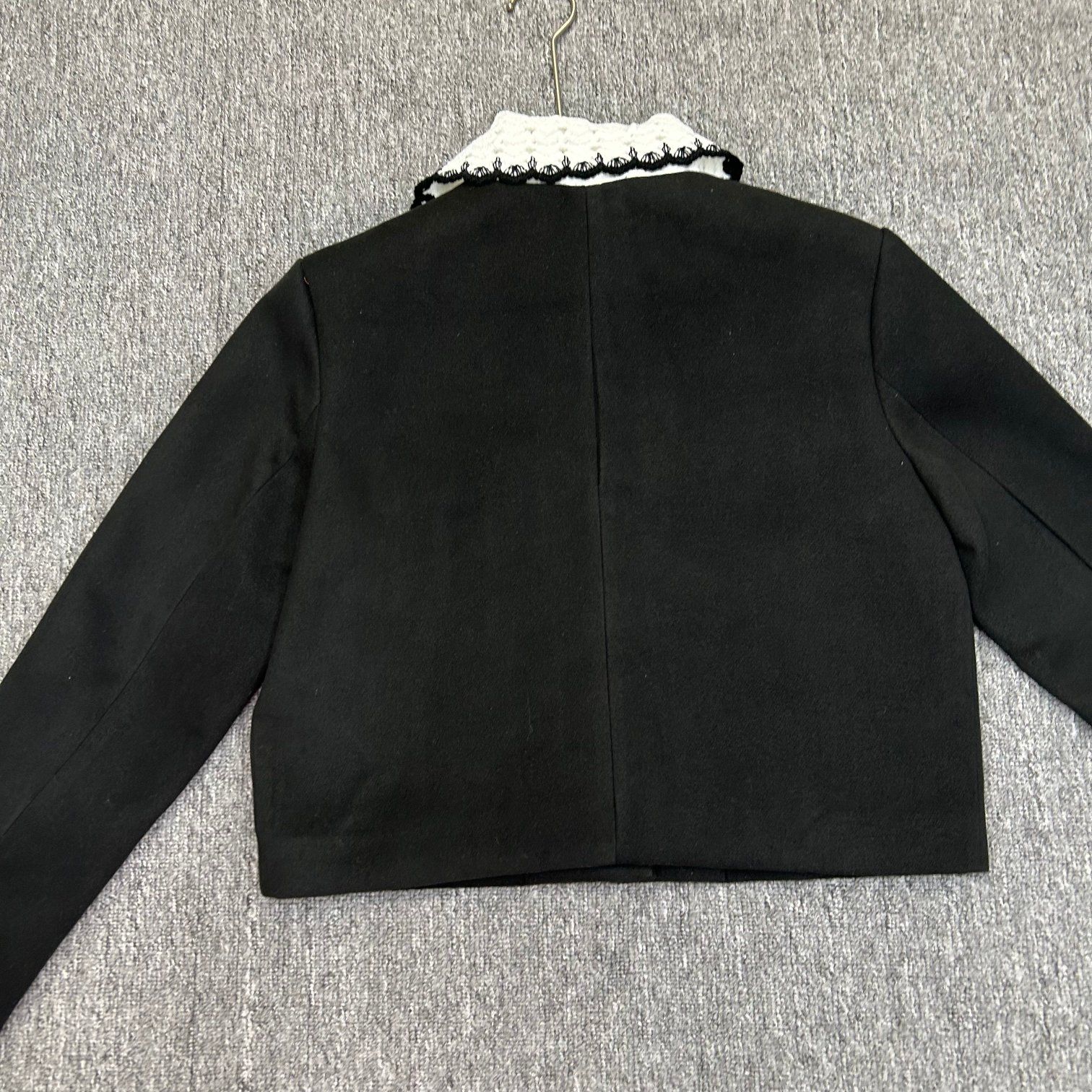 シャネル ジャケット ブローチ付き オシャレ A31042