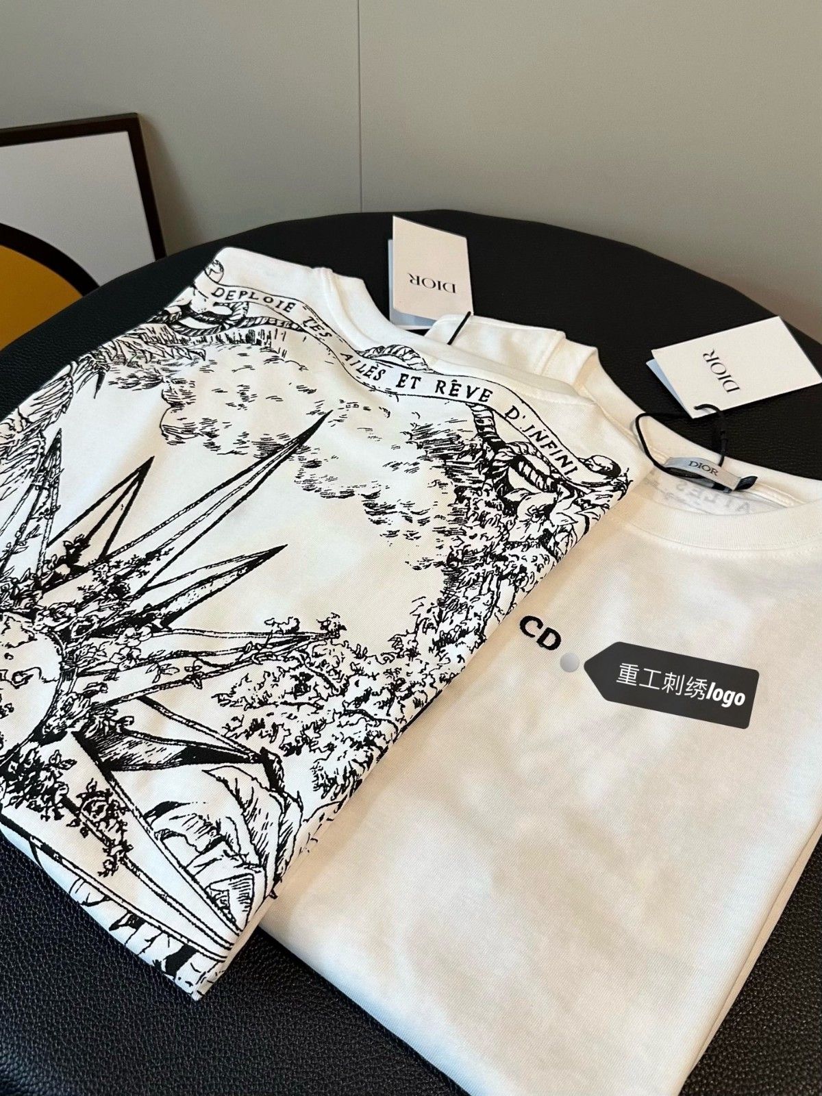 ディオール 長袖Tシャツ ロンT レディース 刺繍ロゴ A31051