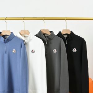 モンクレール 長袖Tシャツ ハーフジップ メンズ 刺繍ロゴ A31082