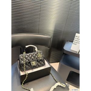 シャネル ショルダーバッグ ハンドル CF オシャレ A31118