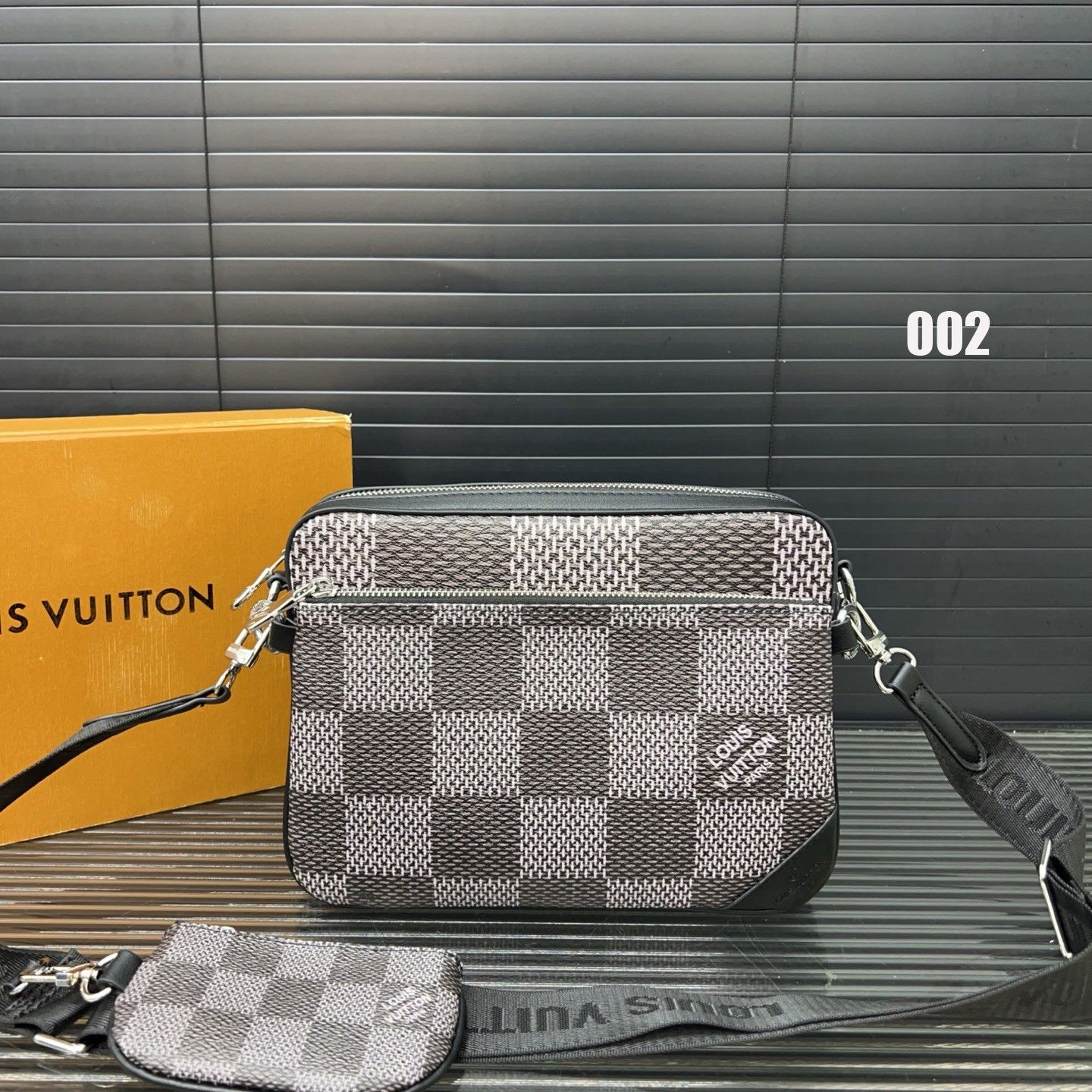ルイヴィトン LV TRIO ショルダーバッグ メッセージバッグ A31086